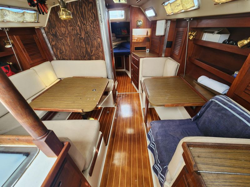 1987 Catalina 36