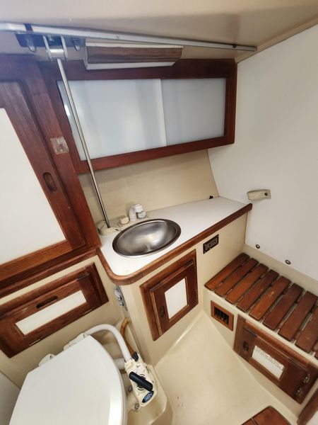 1987 Catalina 36