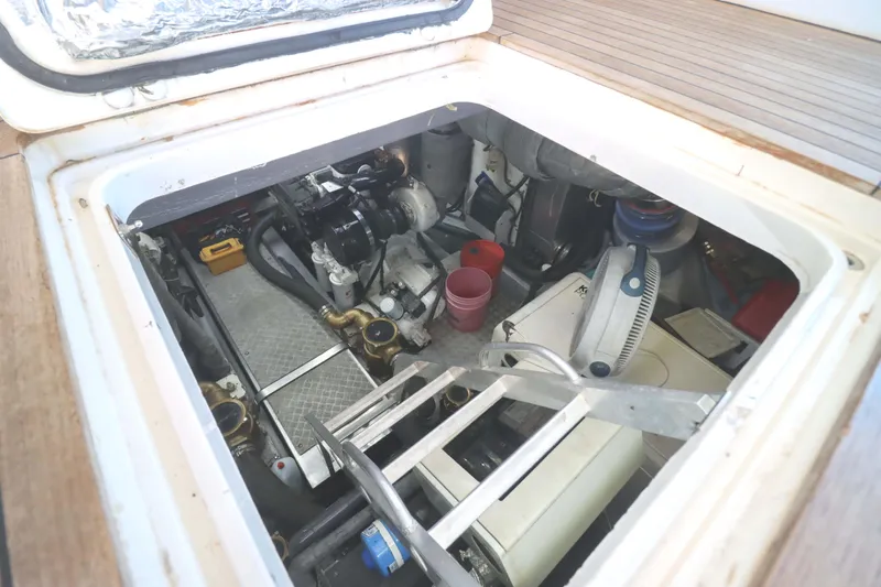  Yacht Photos Pics Engine room entrance of 2009 Sunseeker Manhattan 70 yacht, for sale in Mexico by Servicios Nauticos and Gaston Troche