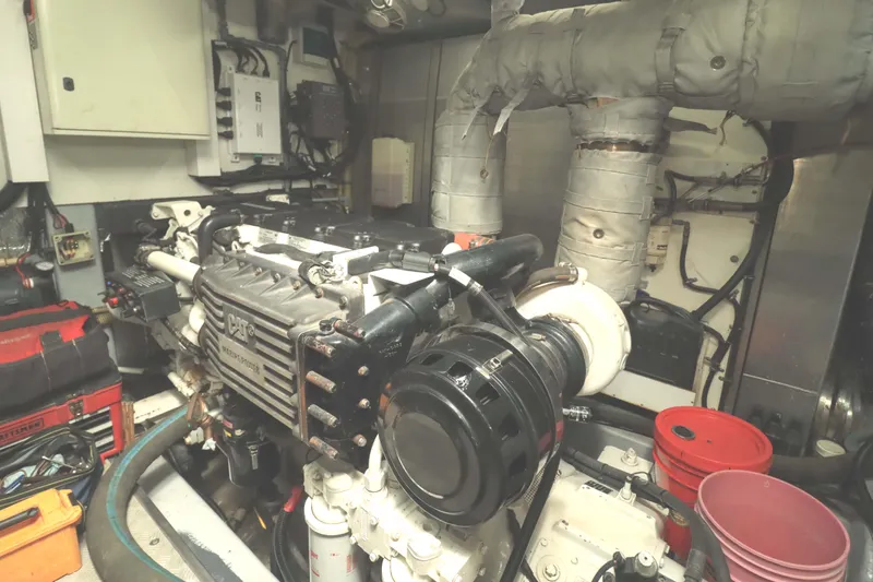  Yacht Photos Pics Engine room of 2009 Sunseeker Manhattan 70 yacht, for sale in Mexico by Servicios Nauticos and Gaston Troche