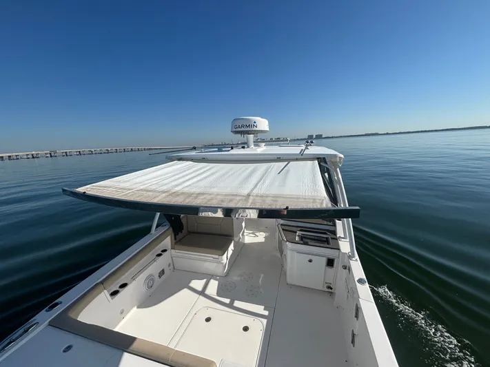  Yacht Photos Pics 2019 EVERGLADES 340 DC - Image 18