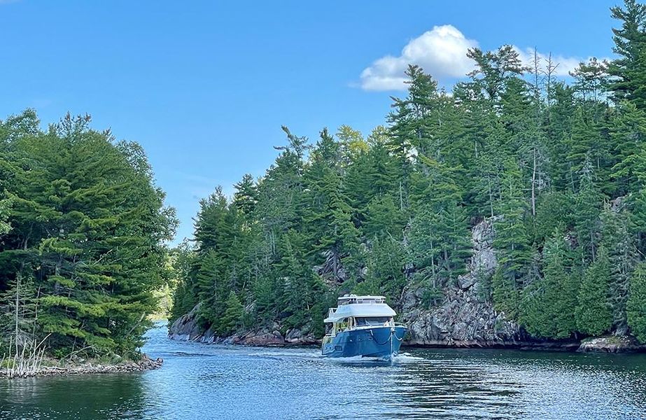 2018 Outer Reef Trident 620