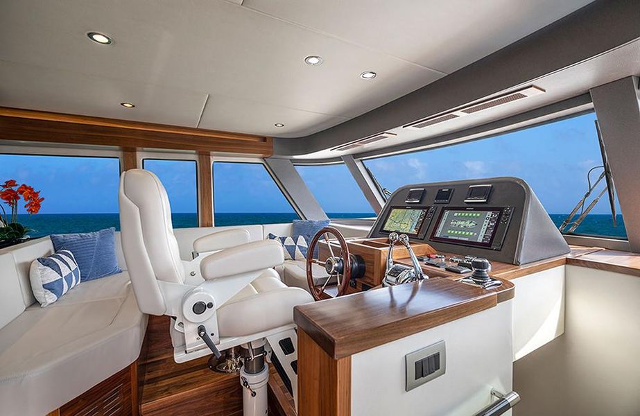 2018 Outer Reef Trident 620