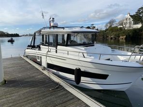 2020 Jeanneau Merry Fisher 895 Marlin