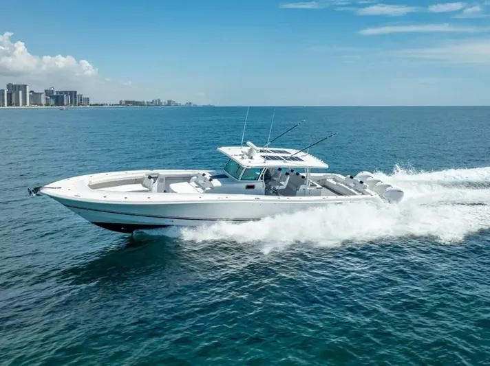 Dream Chaser Yacht Photos Pics 2019 Hcb 53 Sueños - Image 6