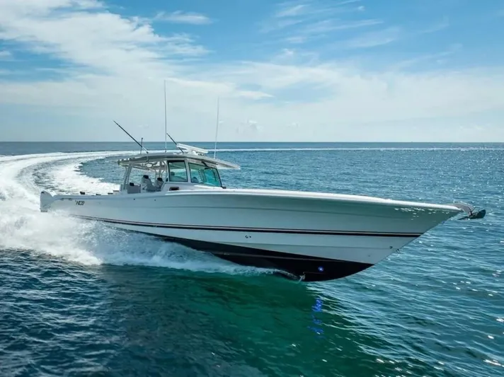 Dream Chaser Yacht Photos Pics 2019 Hcb 53 Sueños - Image 2