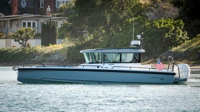 Axopar Cabin BT WB