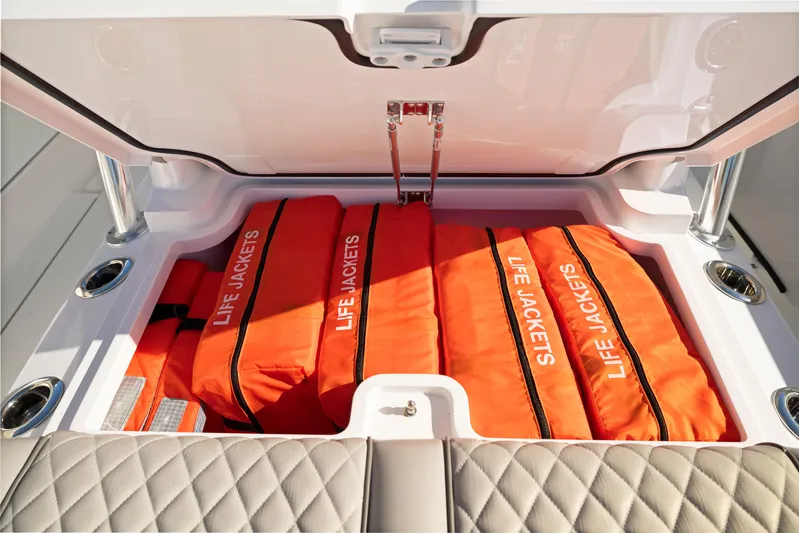 Wise Guy Yacht Photos Pics 