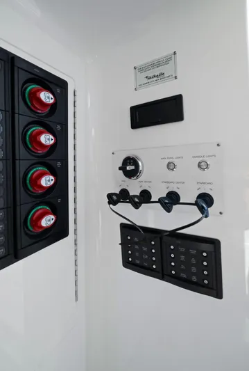 Wise Guy Yacht Photos Pics 