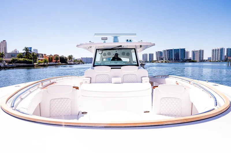  Yacht Photos Pics 2024 Hcb 48 Campeon - Image 11