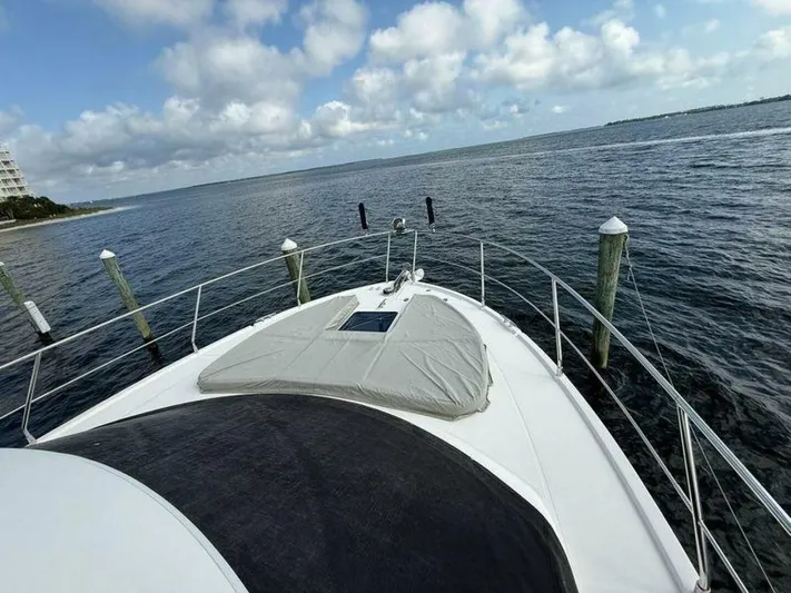 Mjm Grand Yacht Photos Pics 2020 Carver C36 Command Bridge - Image 9