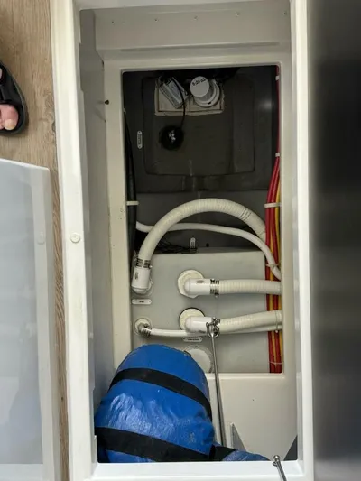 Mjm Grand Yacht Photos Pics 2020 Carver C36 Command Bridge - Image 100