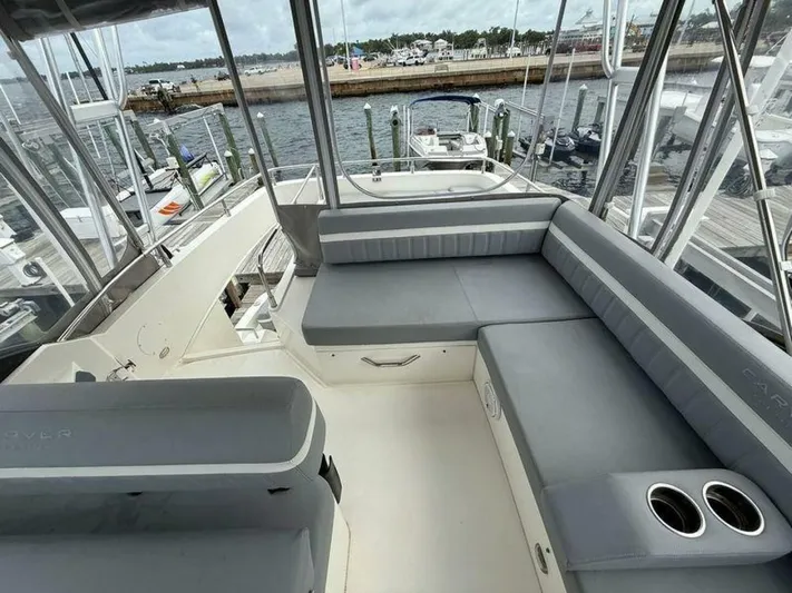 Mjm Grand Yacht Photos Pics 2020 Carver C36 Command Bridge - Image 17