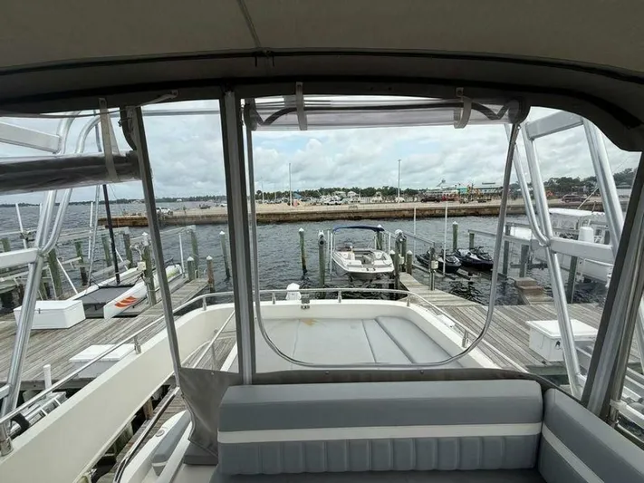 Mjm Grand Yacht Photos Pics 2020 Carver C36 Command Bridge - Image 20