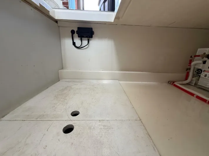 Mjm Grand Yacht Photos Pics 2020 Carver C36 Command Bridge - Image 103