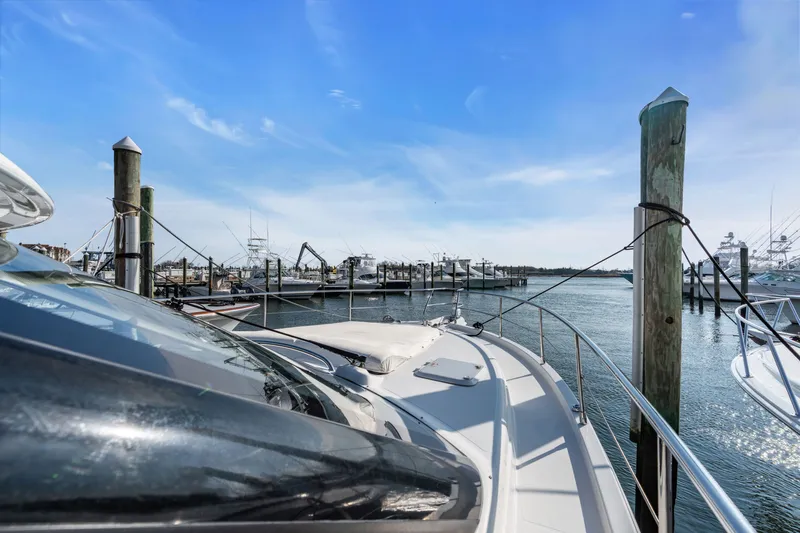 Ayeroller Yacht Photos Pics 