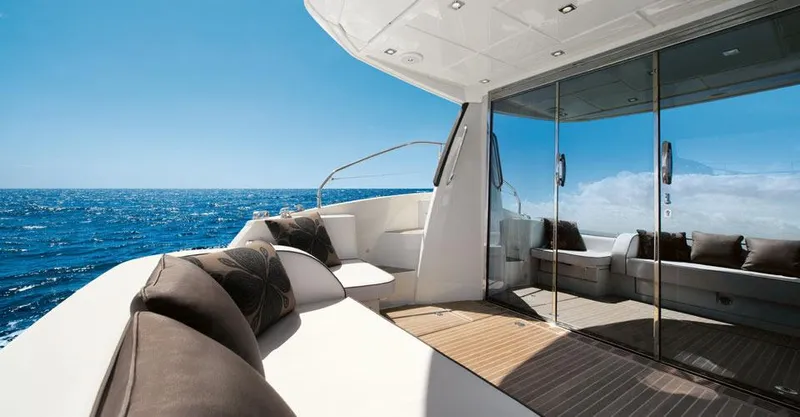  Yacht Photos Pics Manufacturer Provided Image