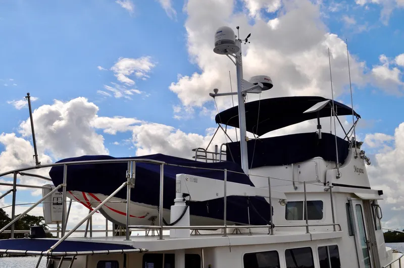 Mayana Yacht Photos Pics 