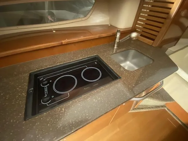 Goliath Yacht Photos Pics 2012 Sea Ray 370 Sundancer