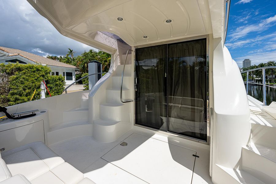 2005 Azimut 42 Motor Yacht