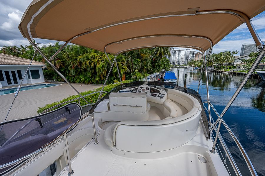 2005 Azimut 42 Motor Yacht
