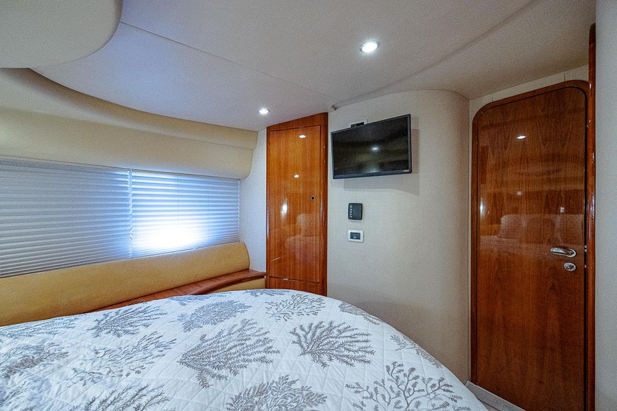 2005 Azimut 42 Motor Yacht