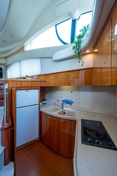 2005 Azimut 42 Motor Yacht