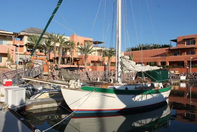 Westsail 32