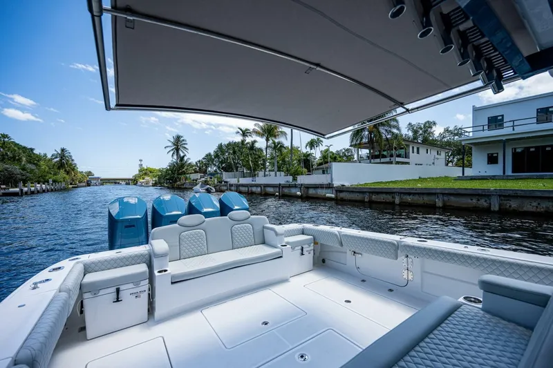  Yacht Photos Pics 2023 Hcb 53 Sueños - Image 12