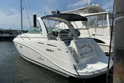 Rinker 350 Express Cruiser