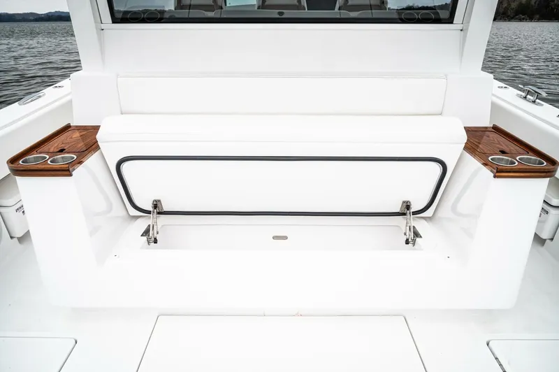  Yacht Photos Pics 2024 Hcb 48 Campeon - Image 23