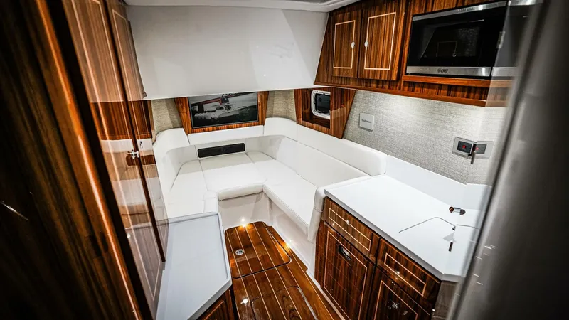  Yacht Photos Pics 2024 Hcb 48 Campeon - Image 62