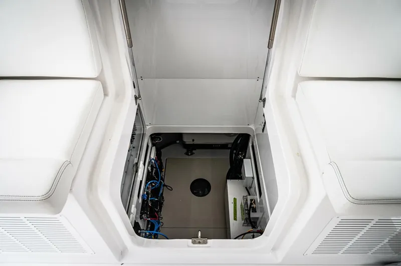  Yacht Photos Pics 2024 Hcb 48 Campeon - Image 35