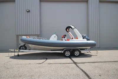 Zodiac Medline 7.5 NEO 300hp In Stock