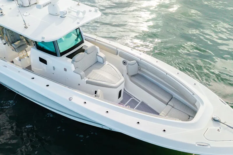 Our Trade Yacht Photos Pics 2023 Hcb 42 Lujo - Image 6