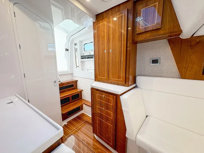  Yacht Photos Pics 2025 Hcb 48 Campeon - Image 35