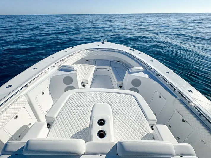  Yacht Photos Pics 2025 Hcb 48 Campeon - Image 7