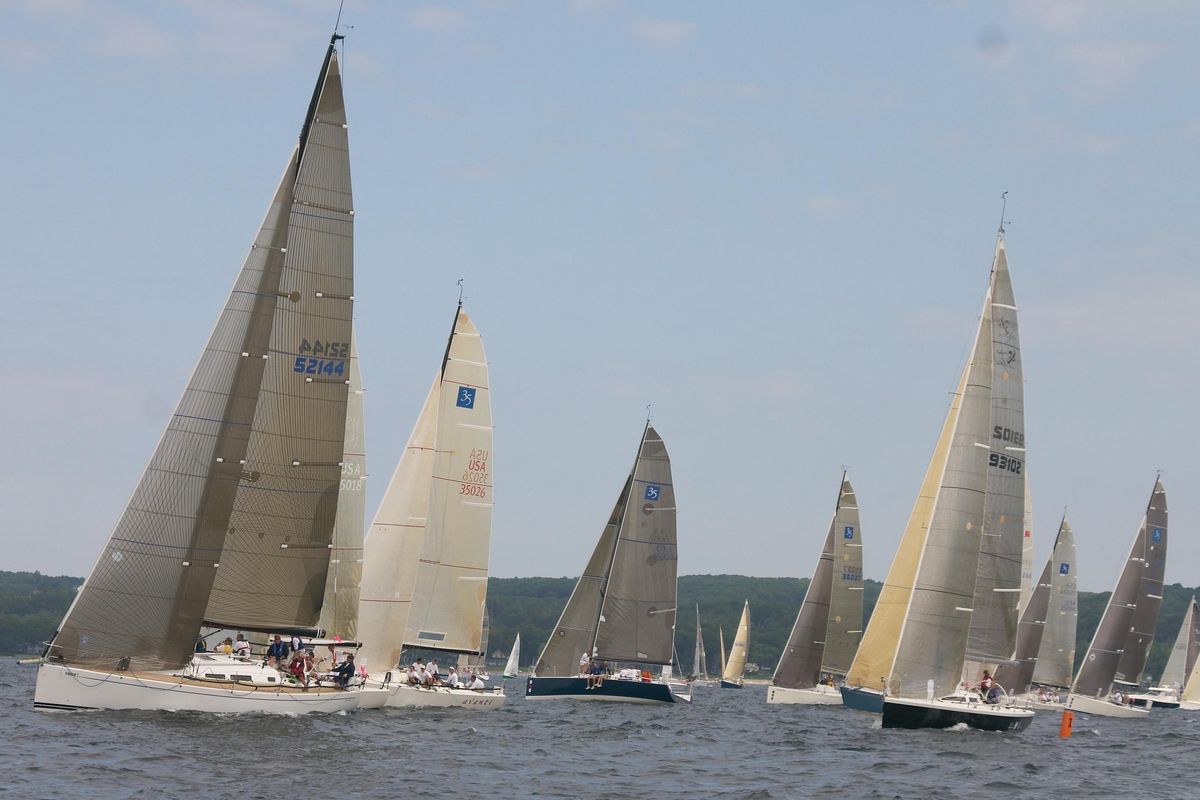 2003 Grand Soleil 44 