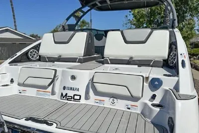 Yamaha Boats 252 SE