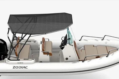 Zodiac Medline 5.8 NEO 115hp In Stock