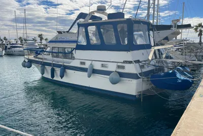 1990 Trader 41 + 2