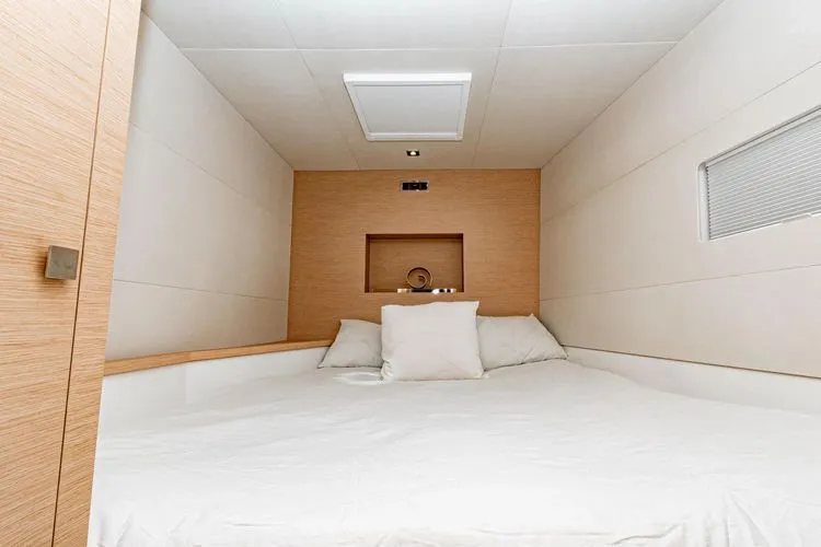 Libert'e Yacht Photos Pics 2020 Fountaine Pajot My6 - Image 35