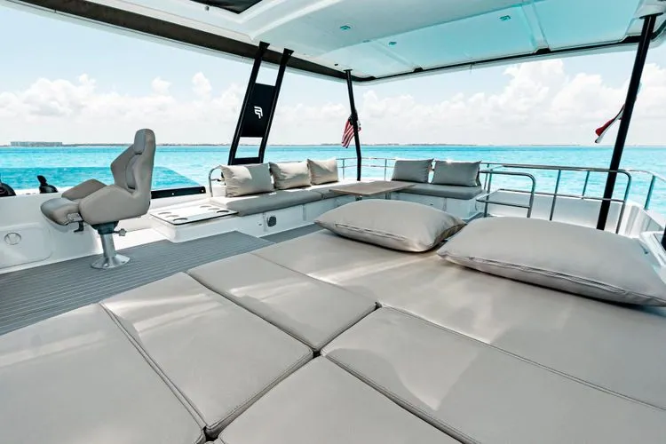 Libert'e Yacht Photos Pics 2020 Fountaine Pajot My6 - Image 11