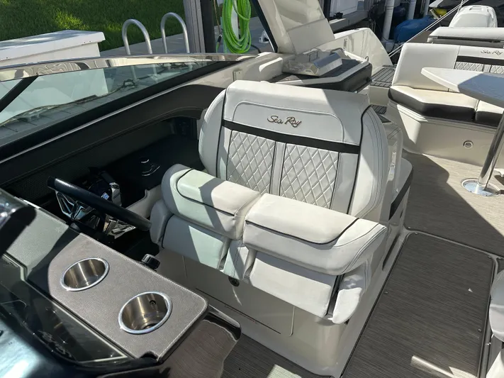 Sales Therapy Yacht Photos Pics 2018 Sea Ray 310 SLX boat interior with luxurious seating and modern design.
