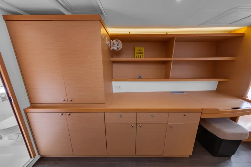 Blue Infinity Yacht Photos Pics 