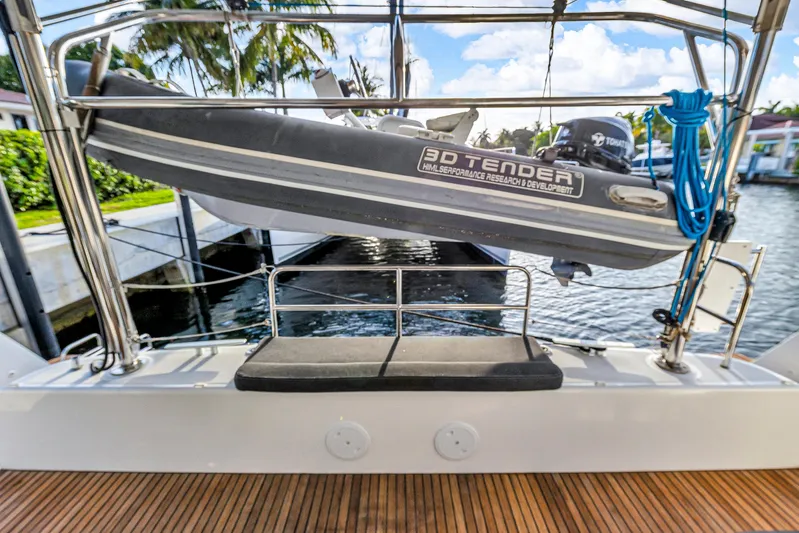 Blue Infinity Yacht Photos Pics 