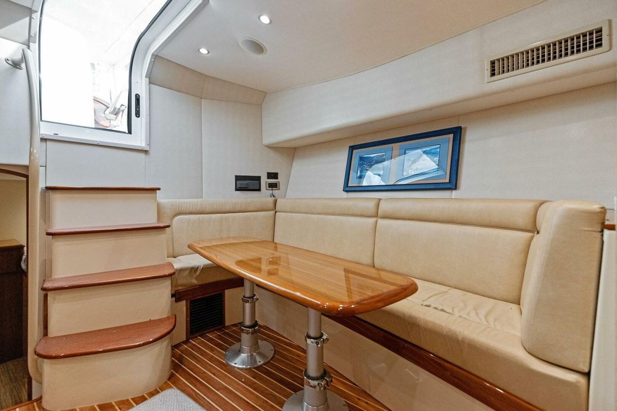 2014 Viking 42 