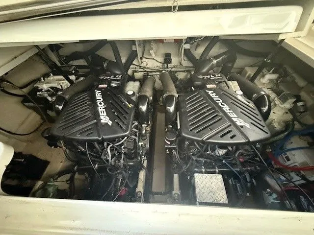  Yacht Photos Pics 2006 SEA RAY 340 SUNDANCER - Image 16