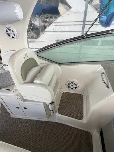  Yacht Photos Pics 2006 SEA RAY 340 SUNDANCER - Image 8