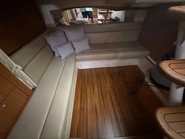  Yacht Photos Pics 2006 SEA RAY 340 SUNDANCER - Image 11